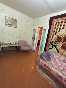 Продается 3 ком. кв. Срочно, Таш. область, Янгиюльский р-н, п. Гульбахор