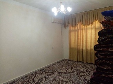 Arendaga uy beriladi uzoq mudatga 2 hona 57 kv kop jihozlari bor