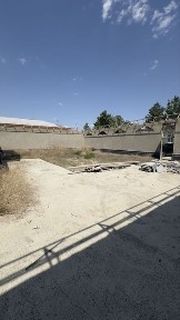 Ikki qavatli 6 soxli hovli sotiladi