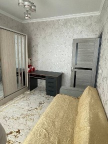Новостройка 3 хоналик Уй ижарага берилади узок муддатга