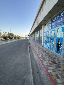 Humo gipermarket hududida joylashgan do'kon sotiladi