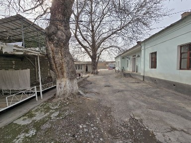 Кибрай продаётся 30-соток не желой земельный участок под строительство