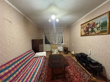 2/4/4 56м2 Буюк Ипак Йули у метро КФС, 2х6