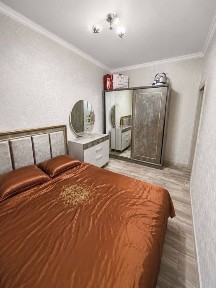 Мирабад Продаю 3/5/9 Электроаппарат 72кв. м
