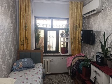 Продаю 3-х комнатную квартиру Янгихает Спутник 4 72м²