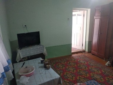 Hovli 3 xonali Bog'ishamol tomonda