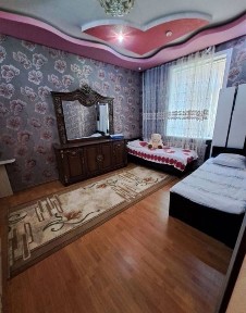 Срочно 3х Наваи центре базар сдаётся