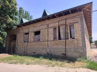 Uy sotiladi proyekti zor