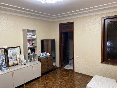 3 х комнатная, Уста Ширин Ул. Новостройка / С ремонтом