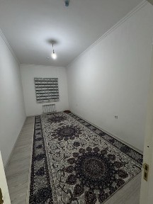 Kvartira ijaraga qizlarga beriladi bez makler sheriklikka