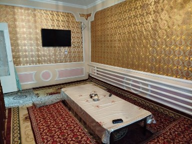 Srochna uy sotiladi. Samarqand Jomboy sentr Uy tuman markazida