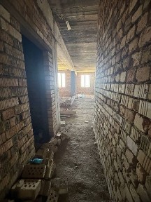 Продается 2х комнатная Новостройка коробка в центре города Гагарина