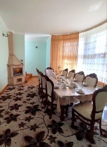 Продаётся дачный комплекс (3 дома, бассейн) в с/о Родничок (Янгиабад)