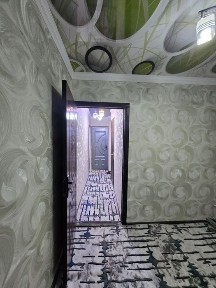 1 хоналик срочни сотилади