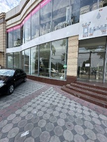 Farxadski bozor togri arenda 465 kvadrat metr