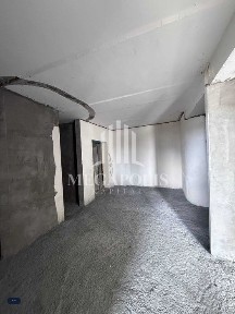 Buxoro Мега маркетda 4 xonali kvartira arzon narxda sotiladi.№742