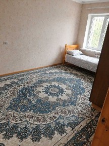 Продаю 3-х комнт. квартиру у м. Дустлик