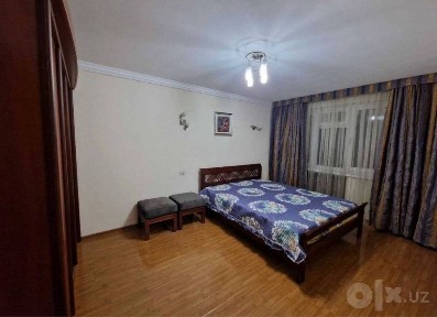 Сдаю свою 3/5/5 квартиру на Аккурганской над рестораном 