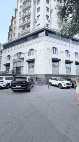 850 м² на первой линии | ЖК Real House (Ц-2)