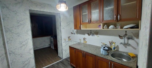 Самарканд шахри, Селхоз институт рупарасида 3 хоналик уй