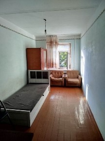 Срочна 2 хонали уй ижарага берилади