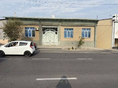 Archa ko'chada xovli uy sotiladi, продается дом