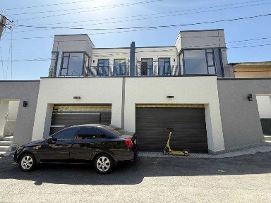 Дом 550 м² на Олтинтепа | 3 этажа | Коробка | 300 000 $