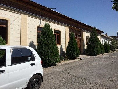 Янгиобод 9 сотих 270000 Фасад 25м
