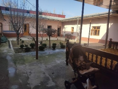 Uchastka sotiladi yunsoboda 19 kv Maxalada narxi kelishib gaplashiladi