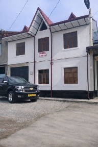 Uy sotiladi. 165 000 $. 2.5 sotik. 2 qavat 150 m². Yashashga tayor