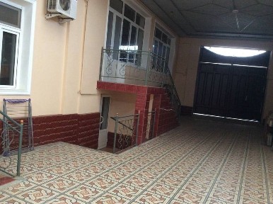 Uy sotiladi yangiyol