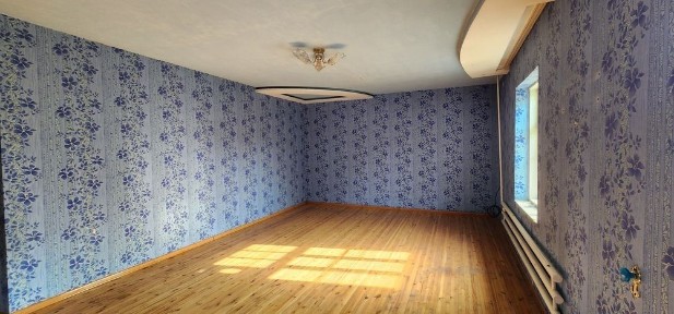 9 sotix xovli sotiladi