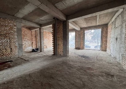 Улица Гулсарой Рядом Жамий Продается Нежилой
