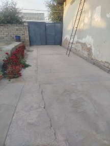 Hovli uy sptiladi