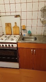 Продам 2ком, 1 этаж, 4 этажн. дом