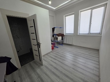 5 xonalik ug sotiladi davr bank