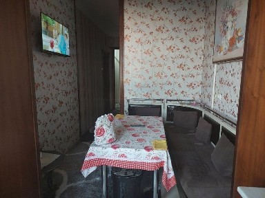 Sebzorda 3xonali razdelni kvartira sotiladi