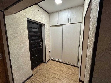 Новомосковская, улица Осиё, 2/7/9, 60кв, Квартира в центре
