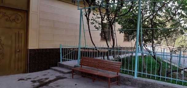 Ховли сотилпди, 6 хона