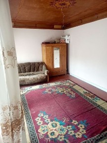 32-maktab yonida hovli sotiladi Usmon Nosir kocha