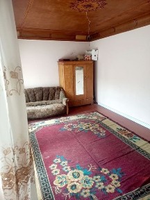 32-maktab yonida hovli sotiladi Usmon Nosir kocha