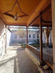 Xuvaydoda Hovli sotiladi