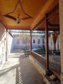 Xuvaydoda Hovli sotiladi