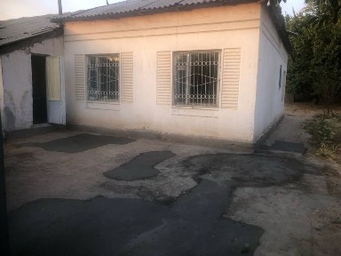Toshkent.vil. O'rtachirchiq. орентр. ТашМоре 6 сотх 6 хона xovli uy