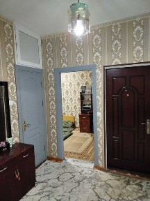 Продаётся квартира своя 4-х комнатная