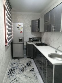 Продам 2 ком Юнусабад 18 кирпичный дом