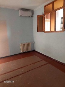 СРОЧНО ! Сдается квартира в Яшнабаде 1/4/4 ( 33 кв/м ) Авиасозлар 3