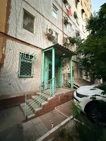 Не жилойга таййор квартира Яккасаройда 100 м2 без ремонт!
