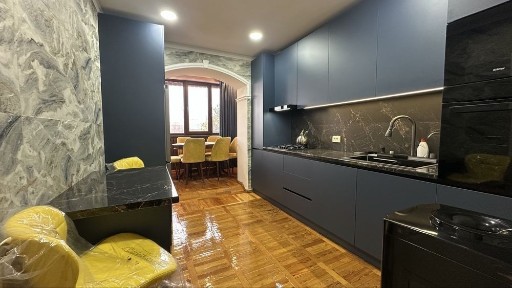Аренда 3х комнатной квартиры Садыка Азимова Ц-1, 145 школа Infinity