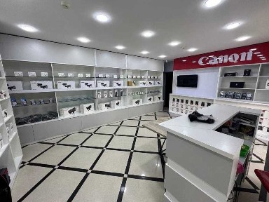 Сдаётся под офис или магазин на первой линии